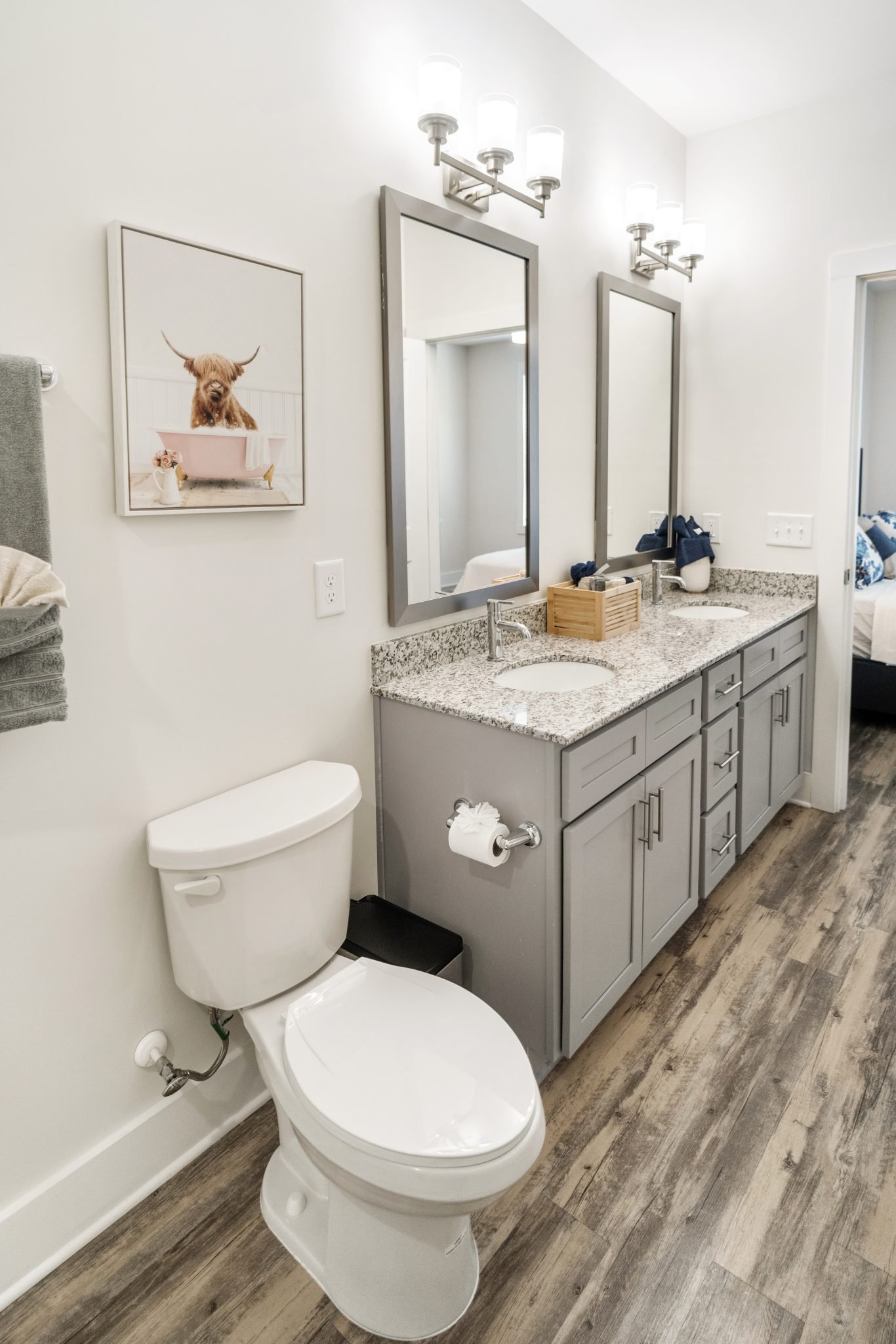 Fox Crossings Apartment Bathroom Fox Crossings Apartment Bathroom